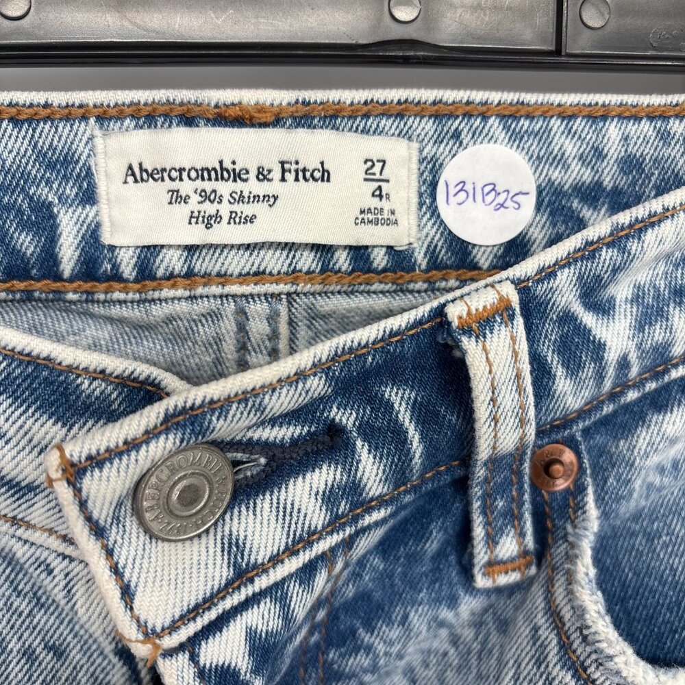 Abercrombie & Fitch Women's The '90s Skinny High Rise Jeans Acid Wash Size 27/4R - Picture 4 of 4